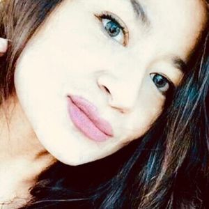 Meet your Posher, Dennyse